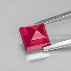 Rubino naturale rosso da 2,03 ct, quadrato, SI