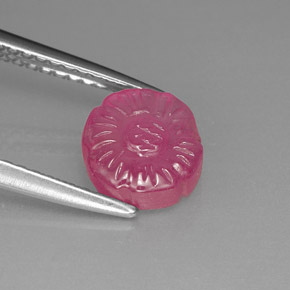 Rubino naturale rosa da 2,11 ct, forma fantasia, traslucido