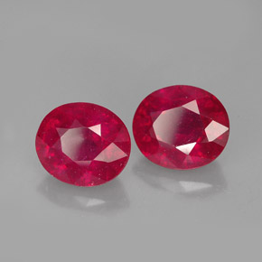 Rubino naturale rosso da  ct, taglio ovale, VS-SI