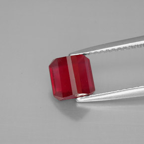 Rubino naturale rosso da 1,88 ct, taglio smeraldo, SI