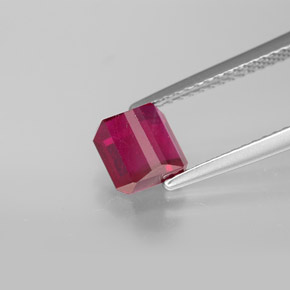 Rubino naturale rosso da 1,77 ct, taglio smeraldo, SI