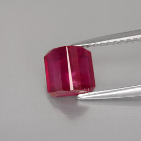 Rubino naturale rosso da 1,72 ct, taglio smeraldo, SI