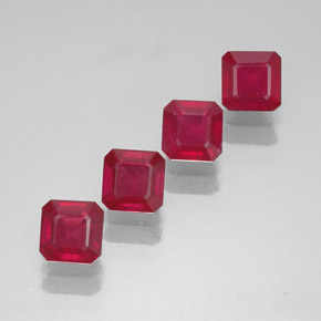 Rubino naturale rosso da  ct, taglio smeraldo, SI