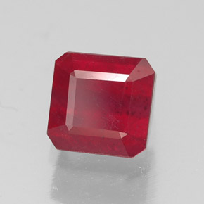 Rubino naturale rosso da 1,92 ct, taglio smeraldo, SI
