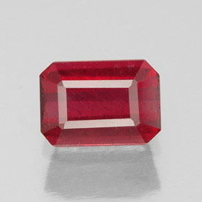 Rubino naturale rosso da 1,31 ct, taglio smeraldo, SI