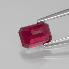 Rubino naturale rosso da 1,69 ct, taglio smeraldo, SI