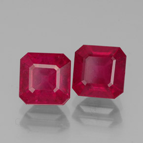 Rubino naturale rosso da  ct, taglio smeraldo, SI