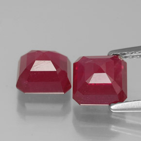 Rubino naturale rosso da  ct, taglio smeraldo, VS-SI