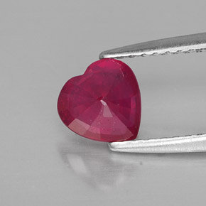 Rubino naturale rosso da 1,09 ct, a forma di cuore, SI