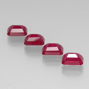 Rubino naturale rosso da  ct, taglio smeraldo, VS-SI