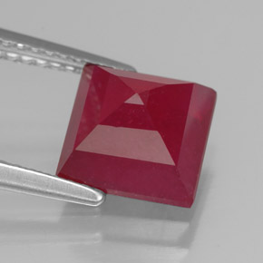 Rubino naturale rosso da 3,44 ct, quadrato, SI