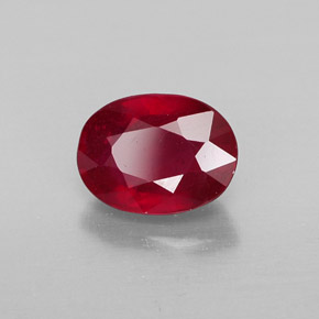 Rubino naturale rosso da 1,83 ct, taglio ovale, VS-SI