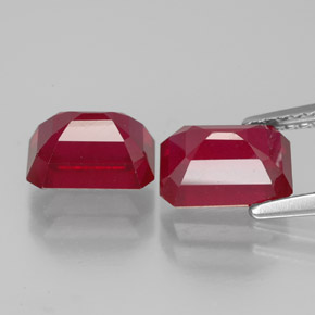 Rubino naturale rosso da  ct, taglio smeraldo, VS-SI