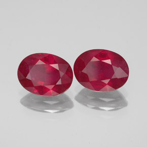 Rubino naturale rosso da  ct, taglio ovale, VS-SI