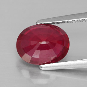 Rubino naturale rosso da 2,74 ct, taglio ovale, VS-SI