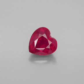 Rubino naturale rosso da 1,91 ct, a forma di cuore, VS-SI