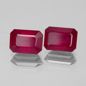 Rubino naturale rosso da  ct, taglio smeraldo, VS-SI