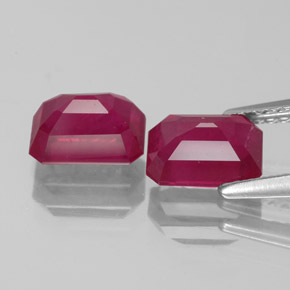 Rubino naturale rosso da  ct, taglio smeraldo, VS-SI