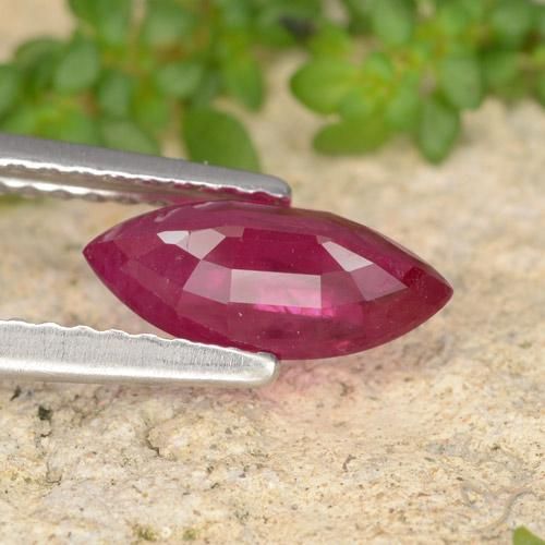 Rubino Cremisi Profondo naturale da 1.18 ct, Taglio marquise, VS-SI