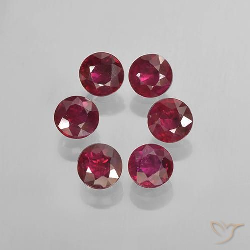 Gemme di Rubino Rosso medio naturale da 1.40 ct, Rotondo, VS-SI