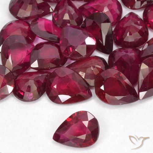 Rubino Rosso medio naturale da 0.34 ct, Forma a pera, VS-SI