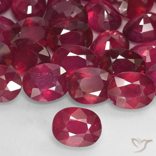 2.86ct Naturale Rosso medio-scuro Rubino, Ovale, VS-SI