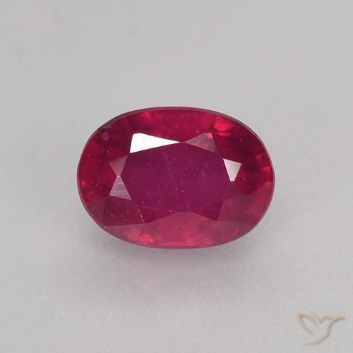 Rubino Rosso medio-scuro naturale da 0.93 ct, Ovale, VS-SI
