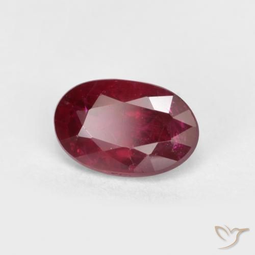 Rubino Sangue rosso naturale da 0.55 ct, Ovale, VS-SI