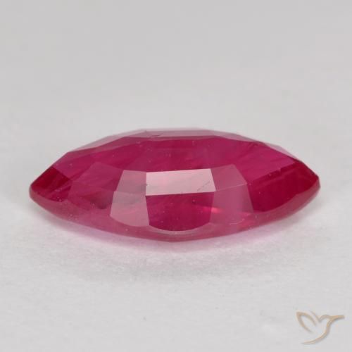Rubino Rosso tendente al rosa naturale da 1.49 ct, Taglio marquise, VS-SI