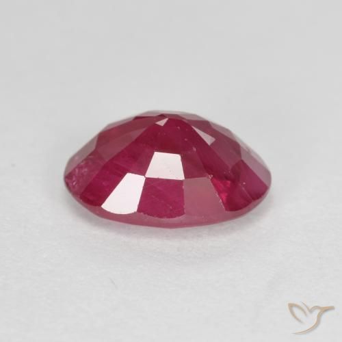 Rubino Sangue rosso naturale da 1.06 ct, Ovale, SI