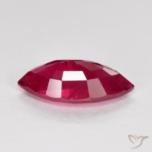 Rubino Rosso medio-scuro naturale da 1.05 ct, Taglio marquise, SI