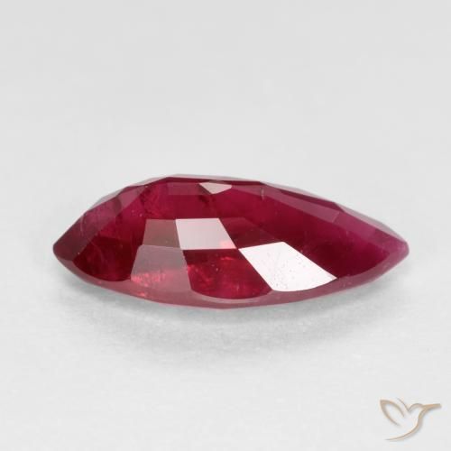 Rubino Rosso medio naturale da 1.06 ct, Taglio marquise, SI