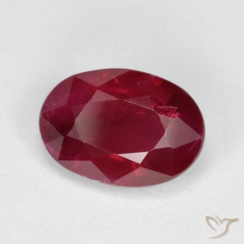 1.04ct Naturale Rosso scuro Rubino, Ovale, SI