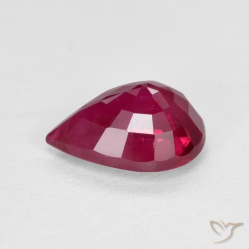 Rubino Rosso medio-scuro naturale da 1.01 ct, Forma a pera, VS-SI