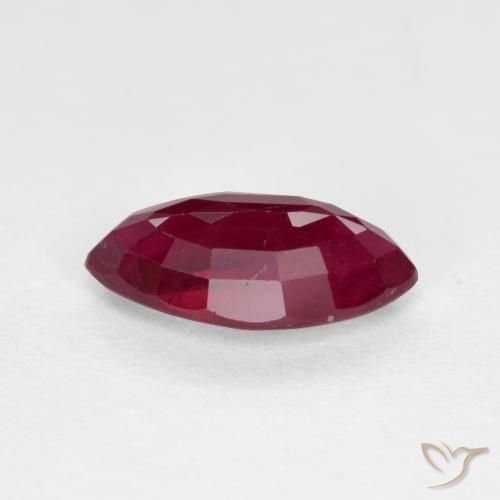 Rubino Rosso scuro naturale da 1.06 ct, Taglio marquise, VS-SI