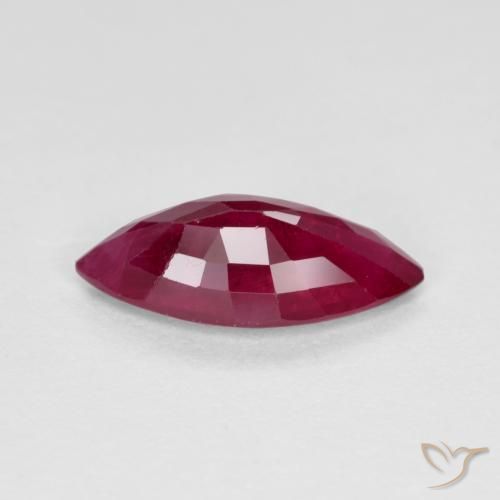 Rubino Rosso scuro naturale da 1.20 ct, Taglio marquise, VS-SI