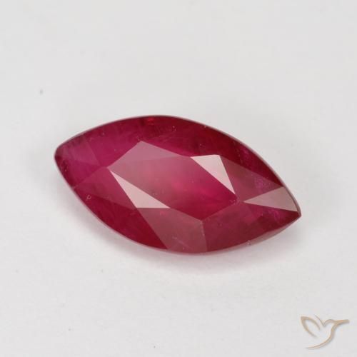 Rubino Sangue rosso naturale da 1.07 ct, Taglio marquise, VS-SI