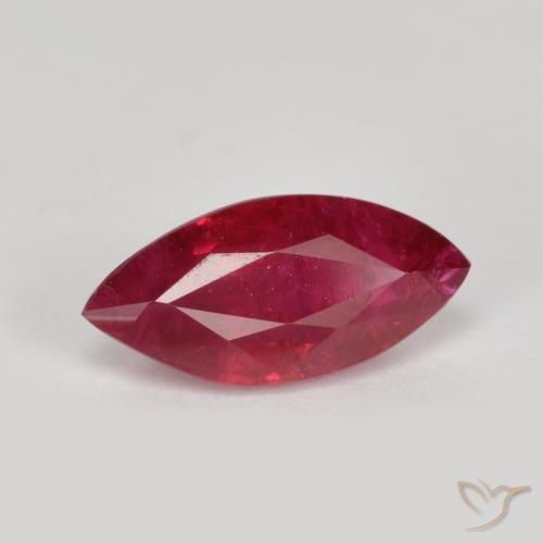 Rubino Rosso scuro naturale da 1.04 ct, Taglio marquise, VS-SI