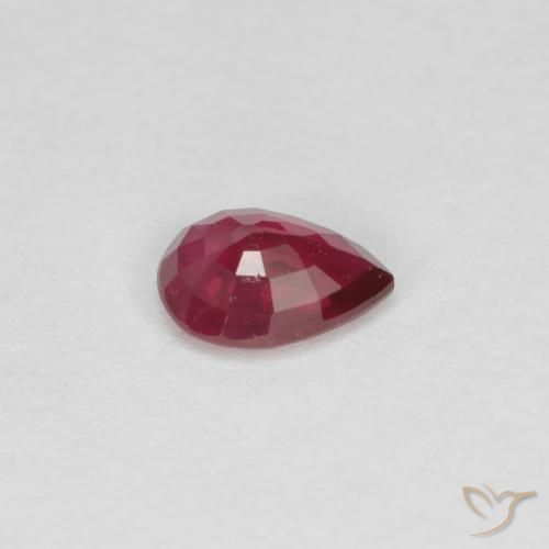 Rubino Rosso scuro naturale da 0.30 ct, Forma a pera, VS-SI