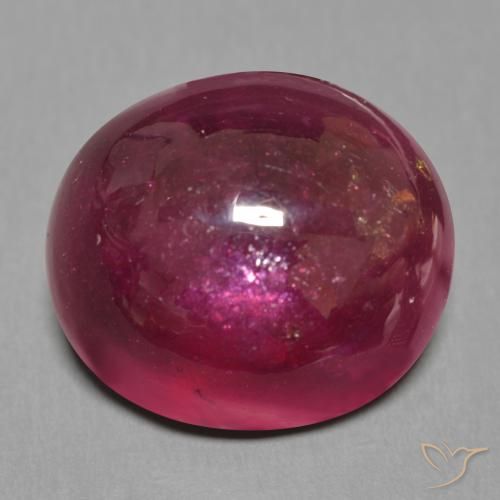 Rubino Vino rosso naturale da 24.77 ct, Ovale, Traslucido