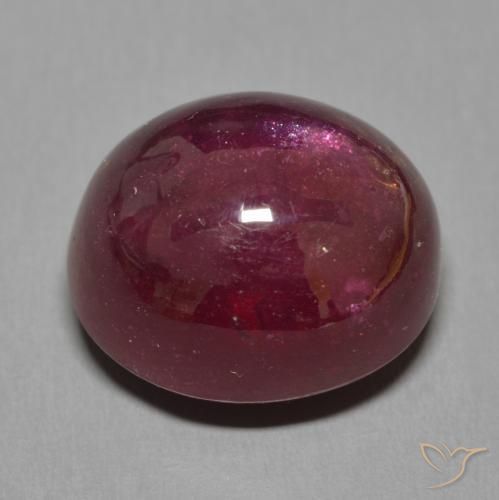 Rubino Vino rosso naturale da 24.77 ct, Ovale, Traslucido