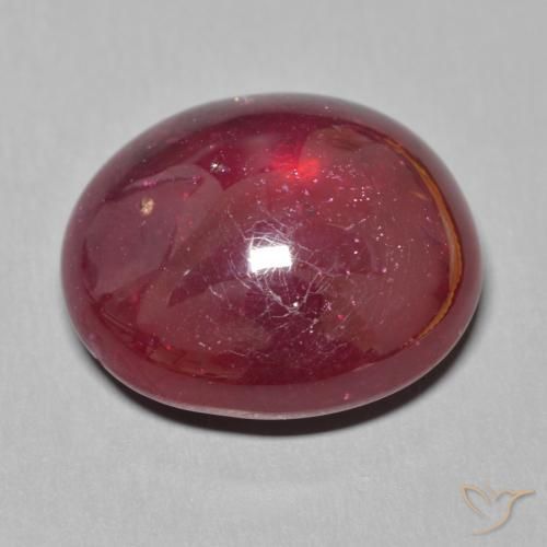 Rubino Rosso scuro naturale da 20.82 ct, Ovale, Traslucido