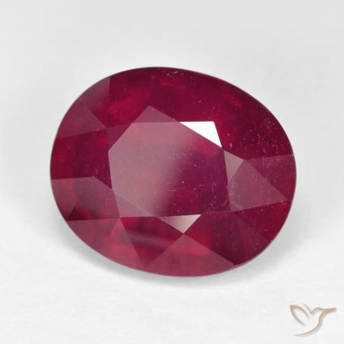 Rubino Rosso scuro naturale da 15.51 ct, Ovale, VVS-VS