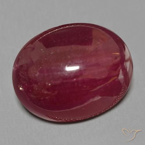 Rubino Rosso scuro naturale da 24.90 ct, Ovale, Traslucido