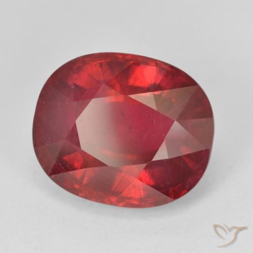 Rubino Rosso intenso naturale da 12.68 ct, Ovale, VS