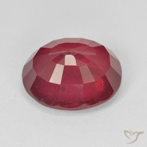 Rubino Sangue rosso naturale da 9.16 ct, Ovale, VS