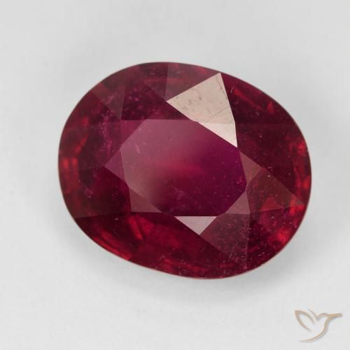 Rubino Sangue rosso naturale da 12.05 ct, Ovale, VS