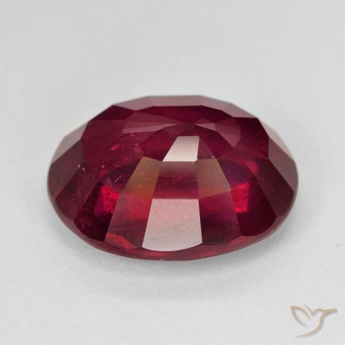 Rubino Sangue rosso naturale da 12.05 ct, Ovale, VS