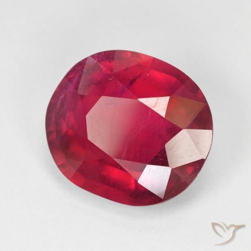 Rubino Rosso medio naturale da 8.60 ct, Ovale, VS