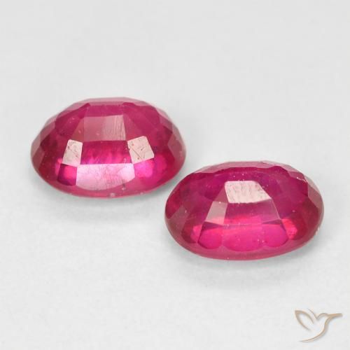 Gemme di Rubino Rosso chiaro naturale da 2.55 ct, Ovale, VS